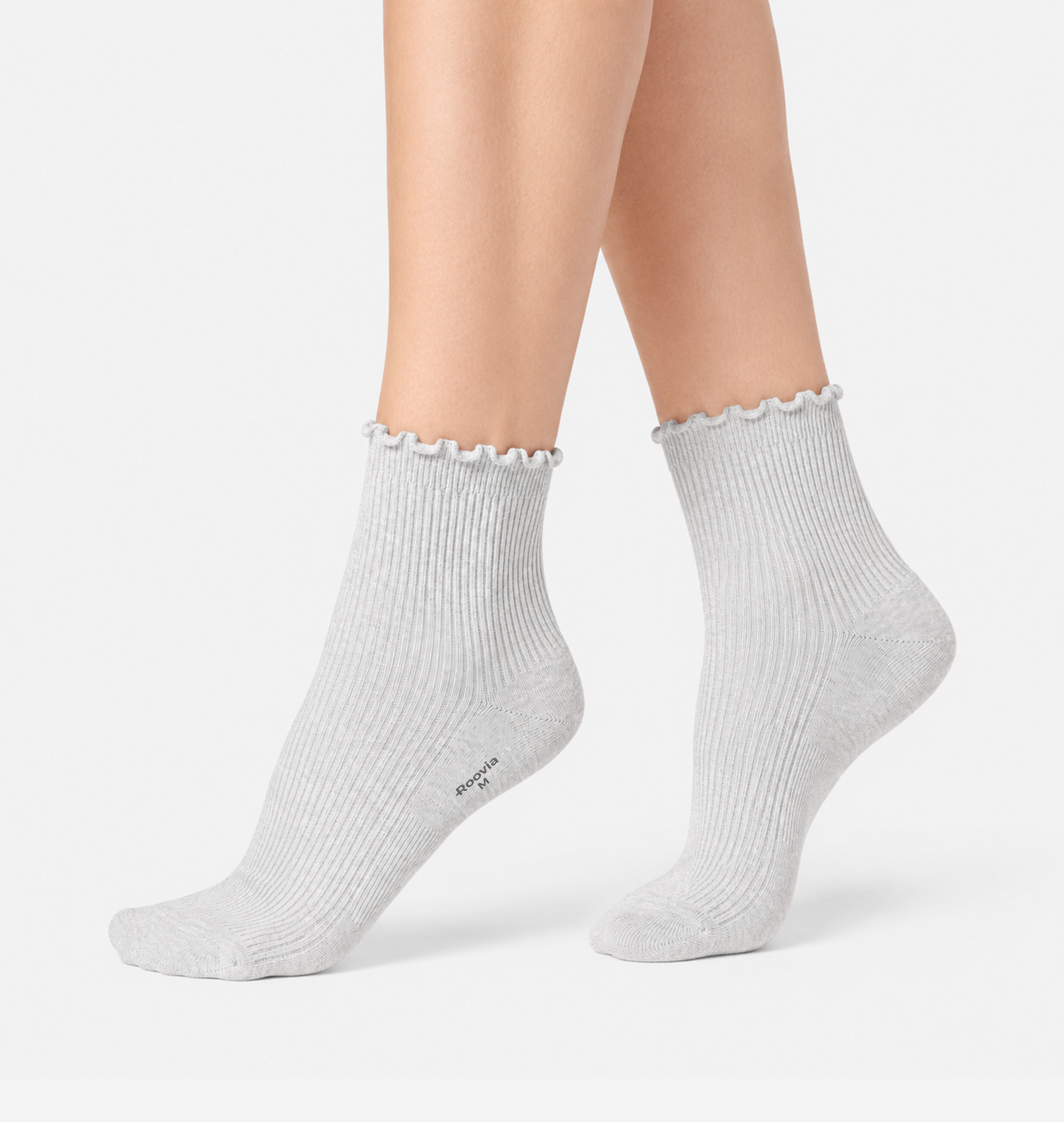 Women’s Quarter Socks Silver Ruffle Rib